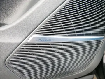 Q8 50 TDI quattro S line MATRIX AHK PANO HEAD-UP