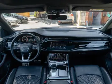 Q8 50 TDI QUATTRO.S LINE.MATRIX.LUFTF.PANO.AHK