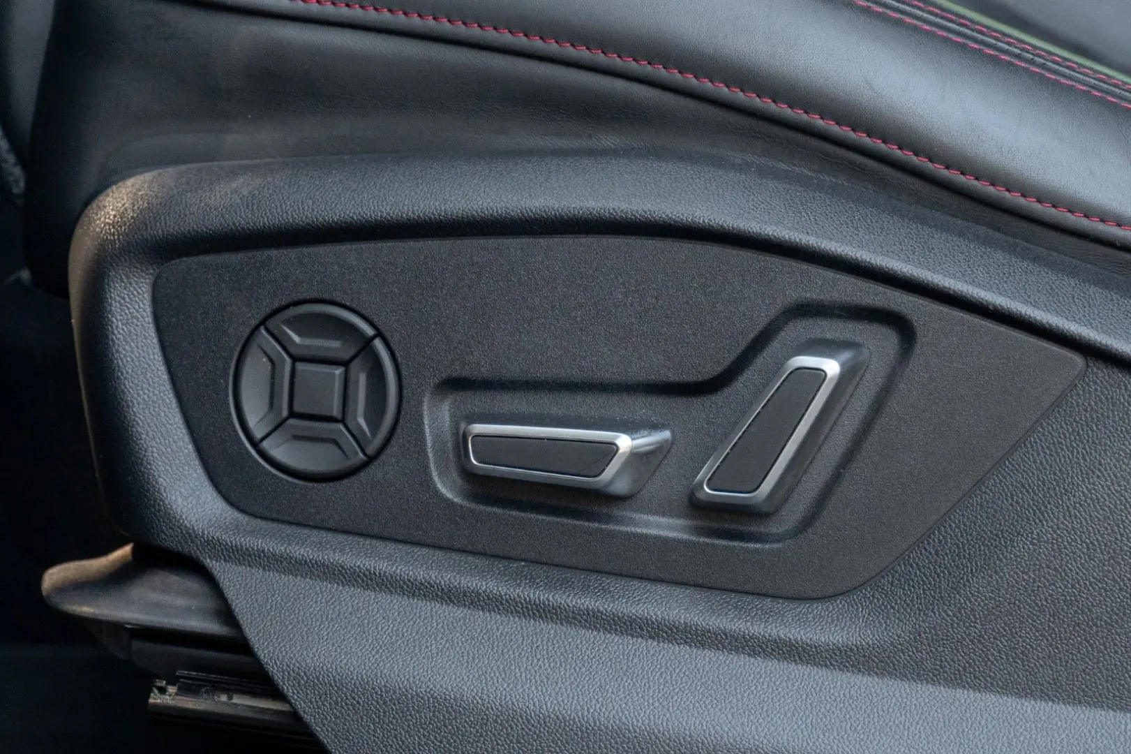 Q8 50 TDI QUATTRO.S LINE.MATRIX.LUFTF.PANO.AHK