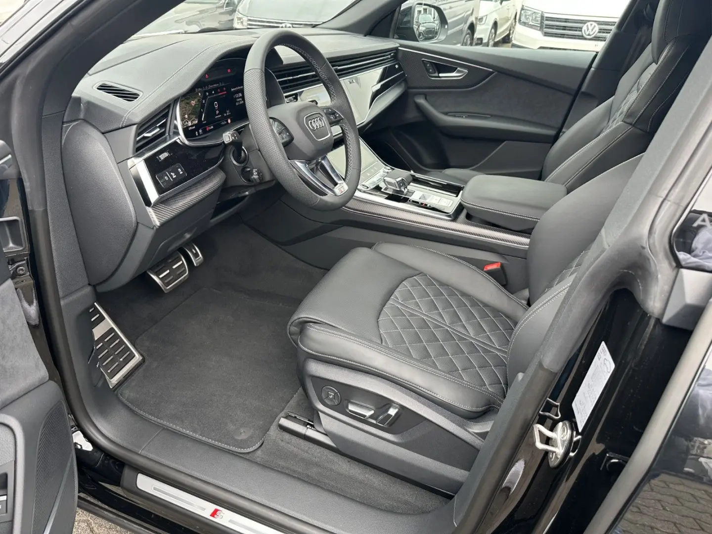 Q8 50 TDI FACELIFT S-LINE SOFT S-SITZ B&O PANO