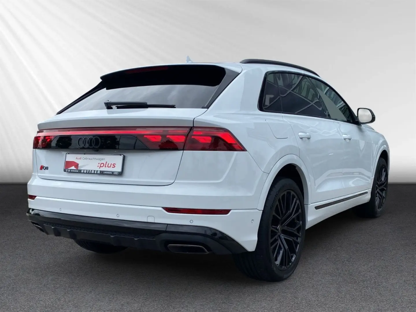 Q8 SUV 50 TDI quattro S line tiptr. ACC SH Laser