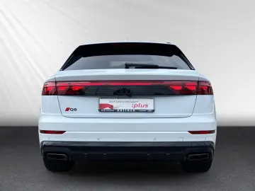 Q8 SUV 50 TDI quattro S line tiptr. ACC SH Laser