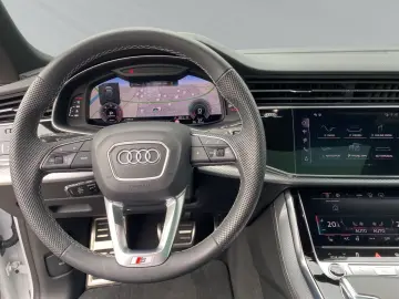 Q8 SUV 50 TDI quattro S line tiptr. ACC SH Laser