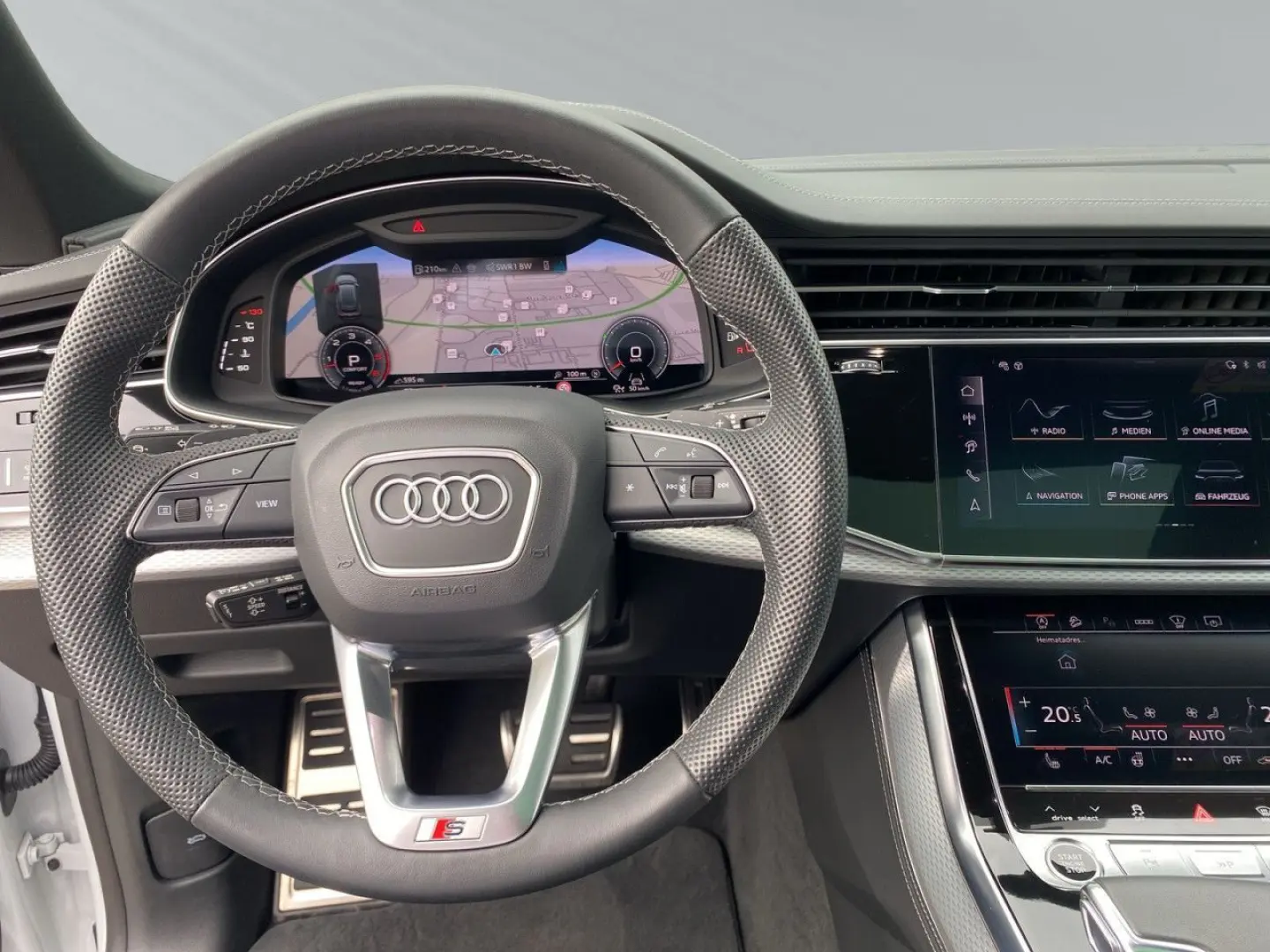 Q8 SUV 50 TDI quattro S line tiptr. ACC SH Laser