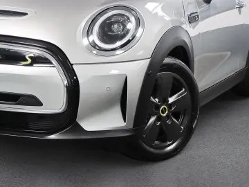 Cooper SE Head Up Panorama Glasdach