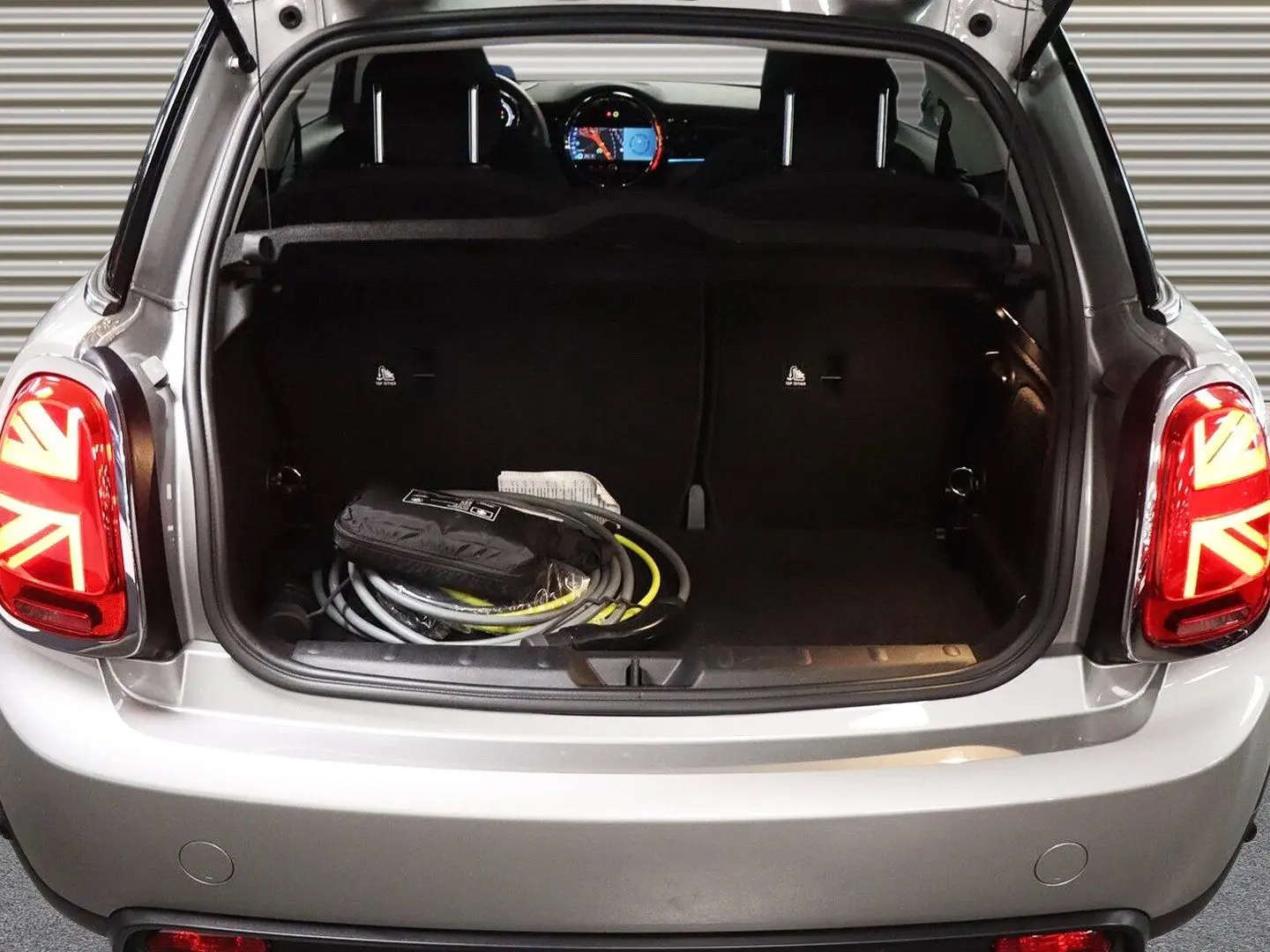 Cooper SE Head Up Panorama Glasdach