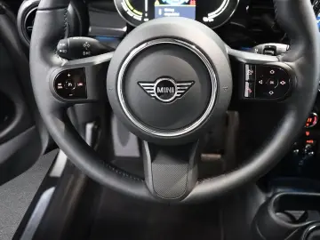 Cooper SE Head Up Panorama Glasdach