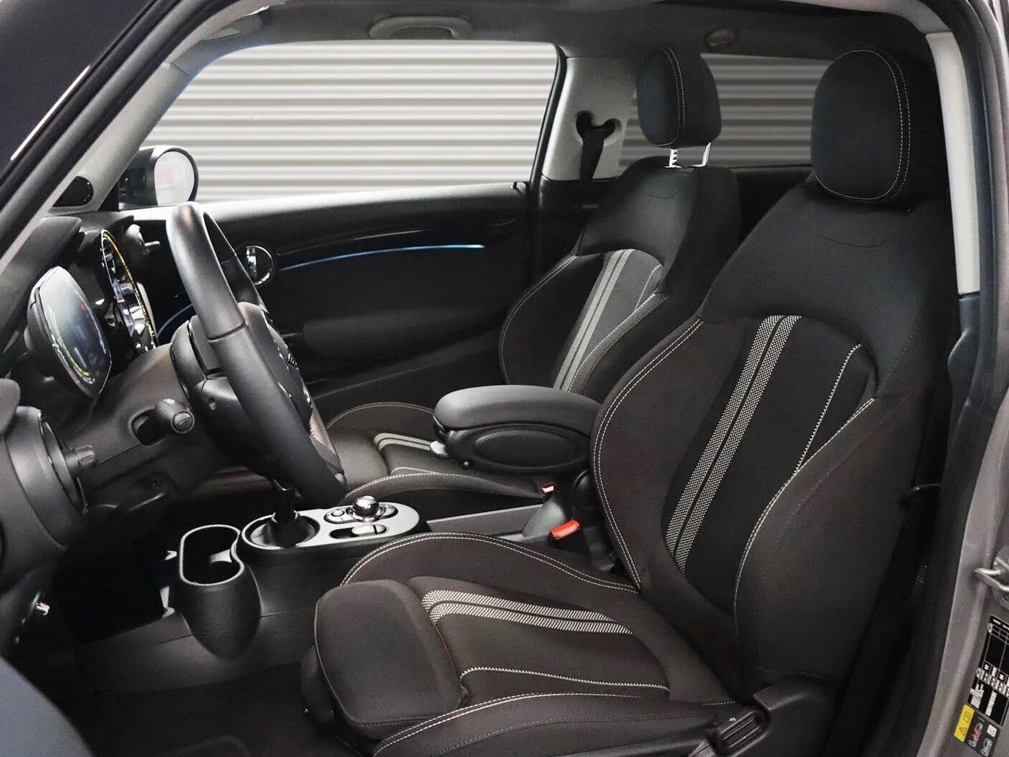 Cooper SE Head Up Panorama Glasdach