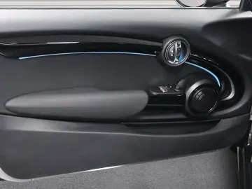 Cooper SE Head Up Panorama Glasdach