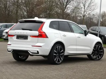 XC60 T6 AWD R-Design Plug-In SD Keyless-Start BC
