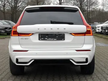 XC60 T6 AWD R-Design Plug-In SD Keyless-Start BC