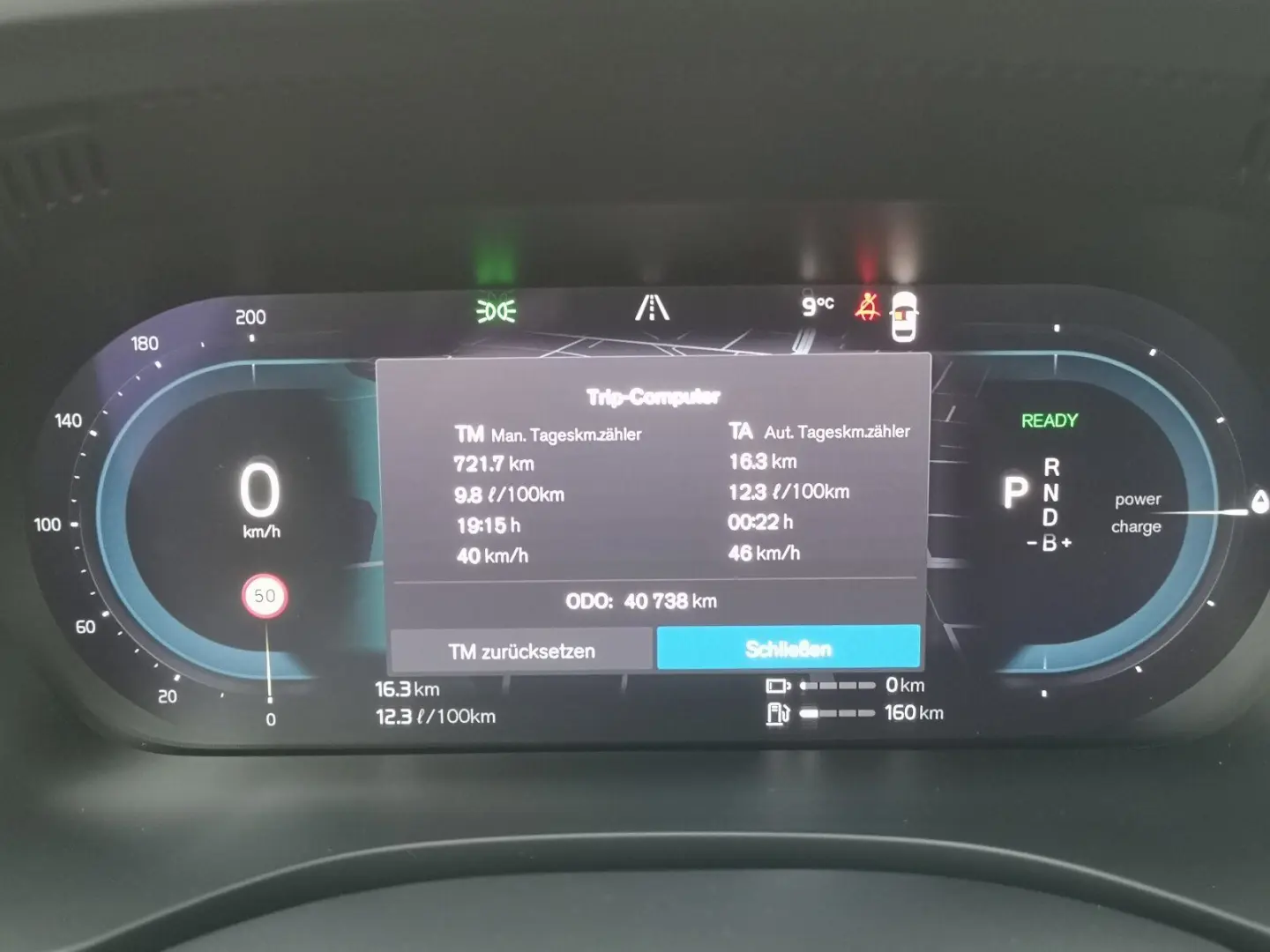 XC60 T6 AWD R-Design Plug-In SD Keyless-Start BC