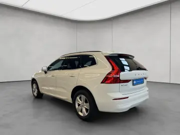 XC60 B4 Momentum-Pro Aut Google-Maps LED-Thors-H