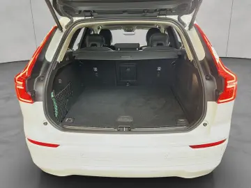 XC60 B4 Momentum-Pro Aut Google-Maps LED-Thors-H