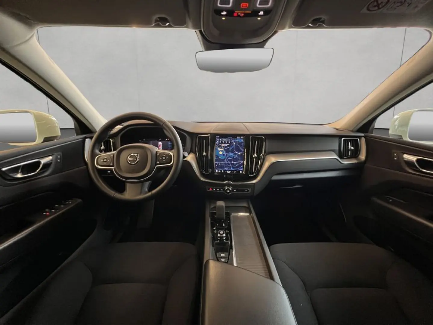 XC60 B4 Momentum-Pro Aut Google-Maps LED-Thors-H