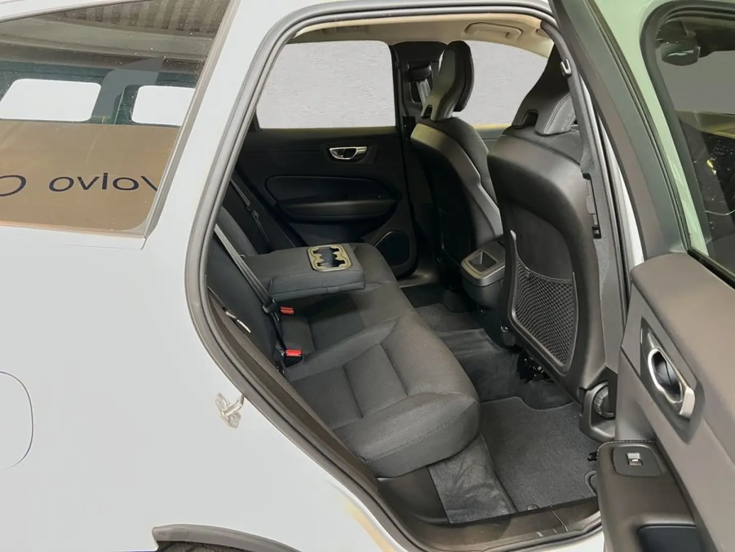 XC60 B4 Momentum-Pro Aut Google-Maps LED-Thors-H