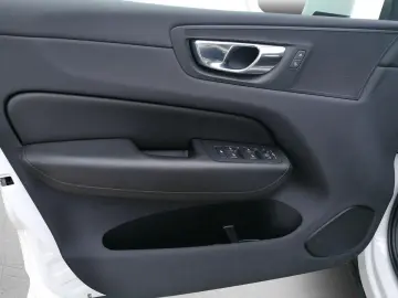 XC60 B4 Mild-Hybrid Benzin Automatikgetriebe