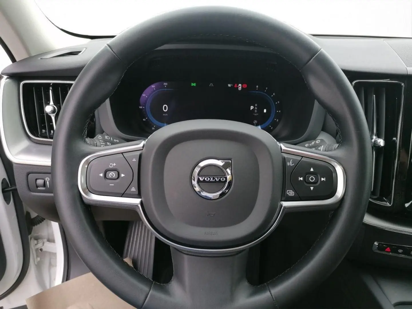 XC60 B4 Mild-Hybrid Benzin Automatikgetriebe