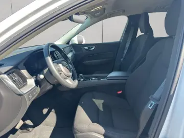 XC60 B4 Momentum Aut LED AHK PDC 1.Hand
