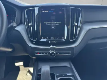 XC60 B4 Momentum Aut LED AHK PDC 1.Hand