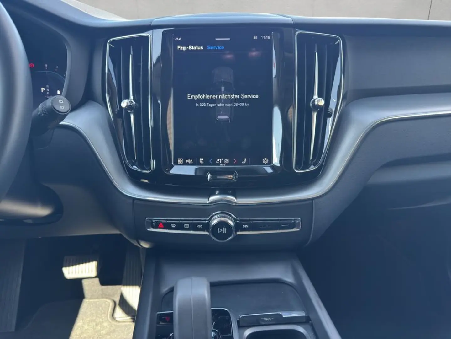 XC60 B4 Momentum Aut LED AHK PDC 1.Hand