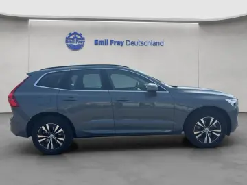 XC60 B4 Momentum-Pro Aut Vollleder AHK Google-Na