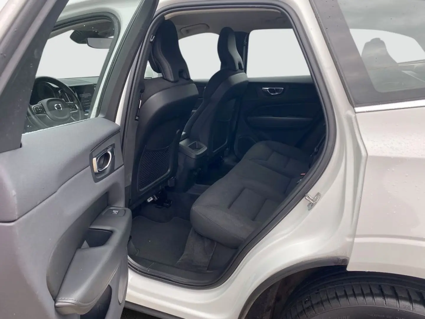 XC60 B4 B Geartronic Momentum Pro WINTER AUT