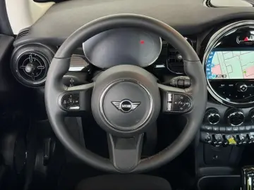 Cooper SE 3-Türer Navi.LED.Pano.ParkAs.AppleCar