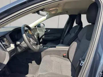XC60 B4 Core Aut PilotAssist BLIS Kamera PDCv h
