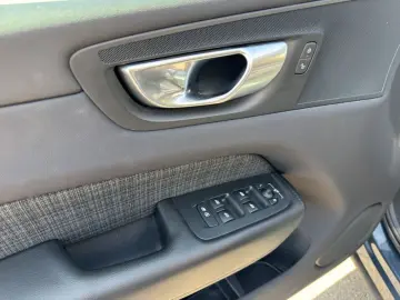 XC60 B4 Core Aut PilotAssist BLIS Kamera PDCv h