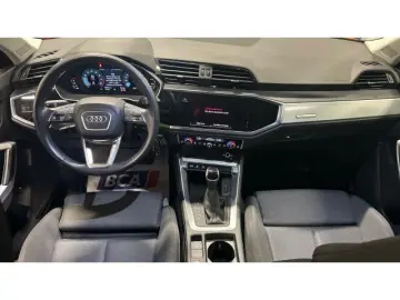Q3 35 TFSI S tronic