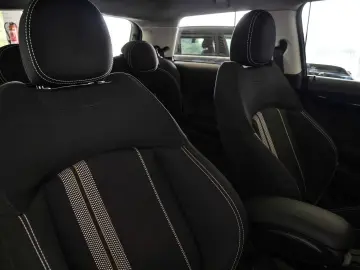 Cooper SE Essential Trim Aut Nav LED Pano RFK