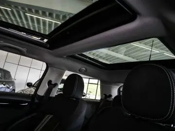 Cooper SE Essential Trim Aut Nav LED Pano RFK