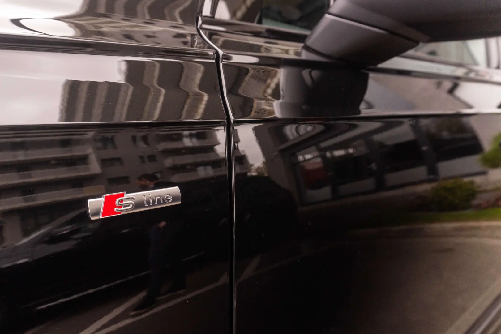 Audi Q7 50 TDI S line 7 locuri Matrix AIR Garantie