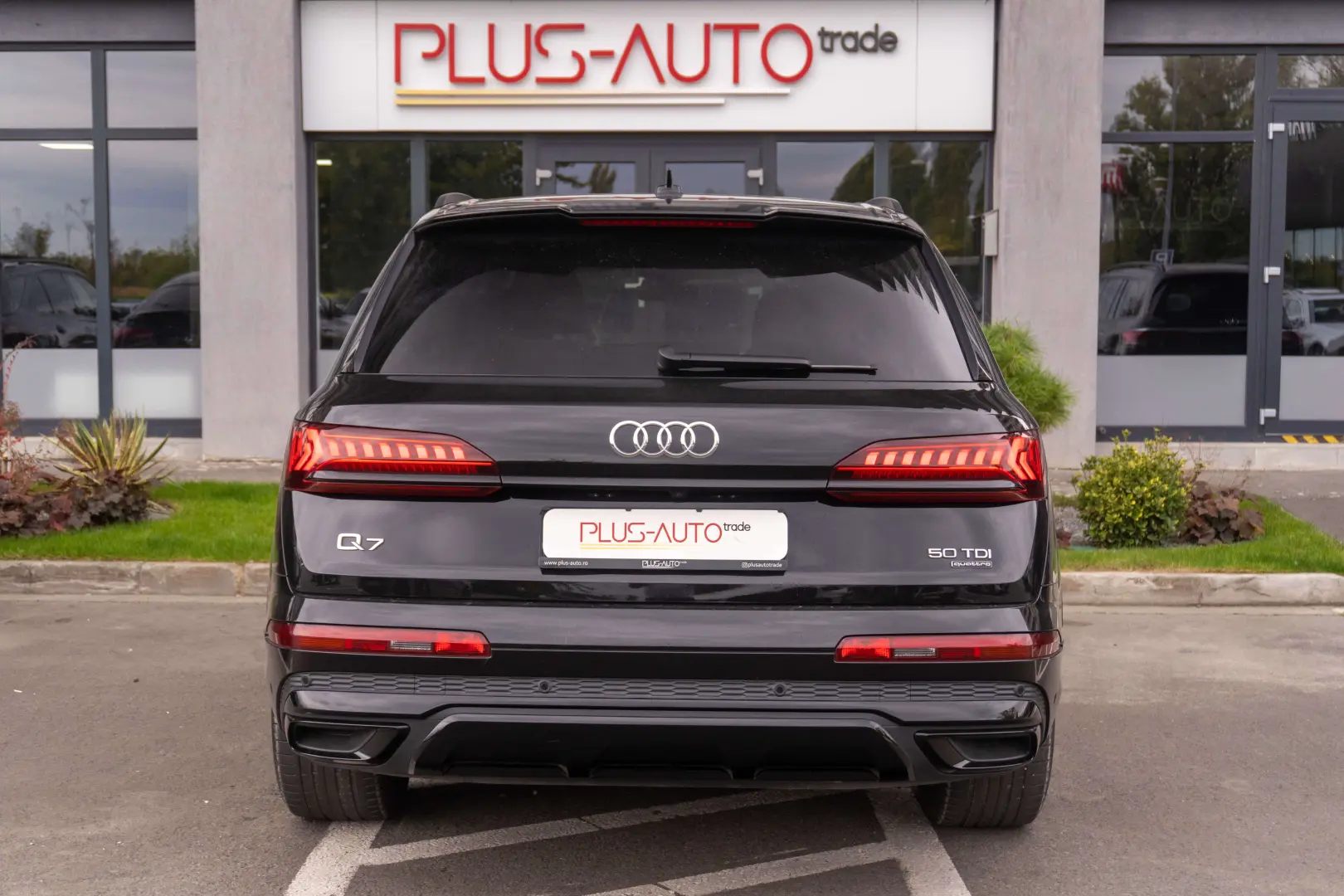 Audi Q7 50 TDI S line 7 locuri Matrix AIR Garantie