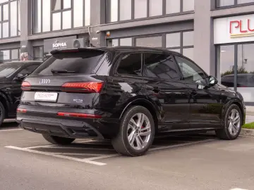 Audi Q7 50 TDI S line 7 locuri Matrix AIR Garantie