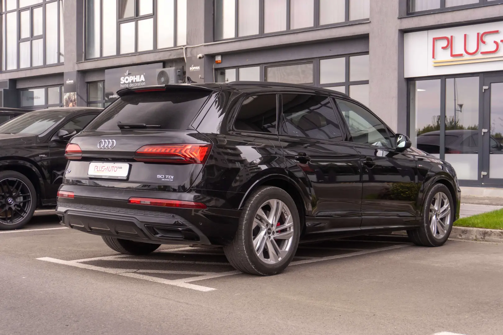 Audi Q7 50 TDI S line 7 locuri Matrix AIR Garantie