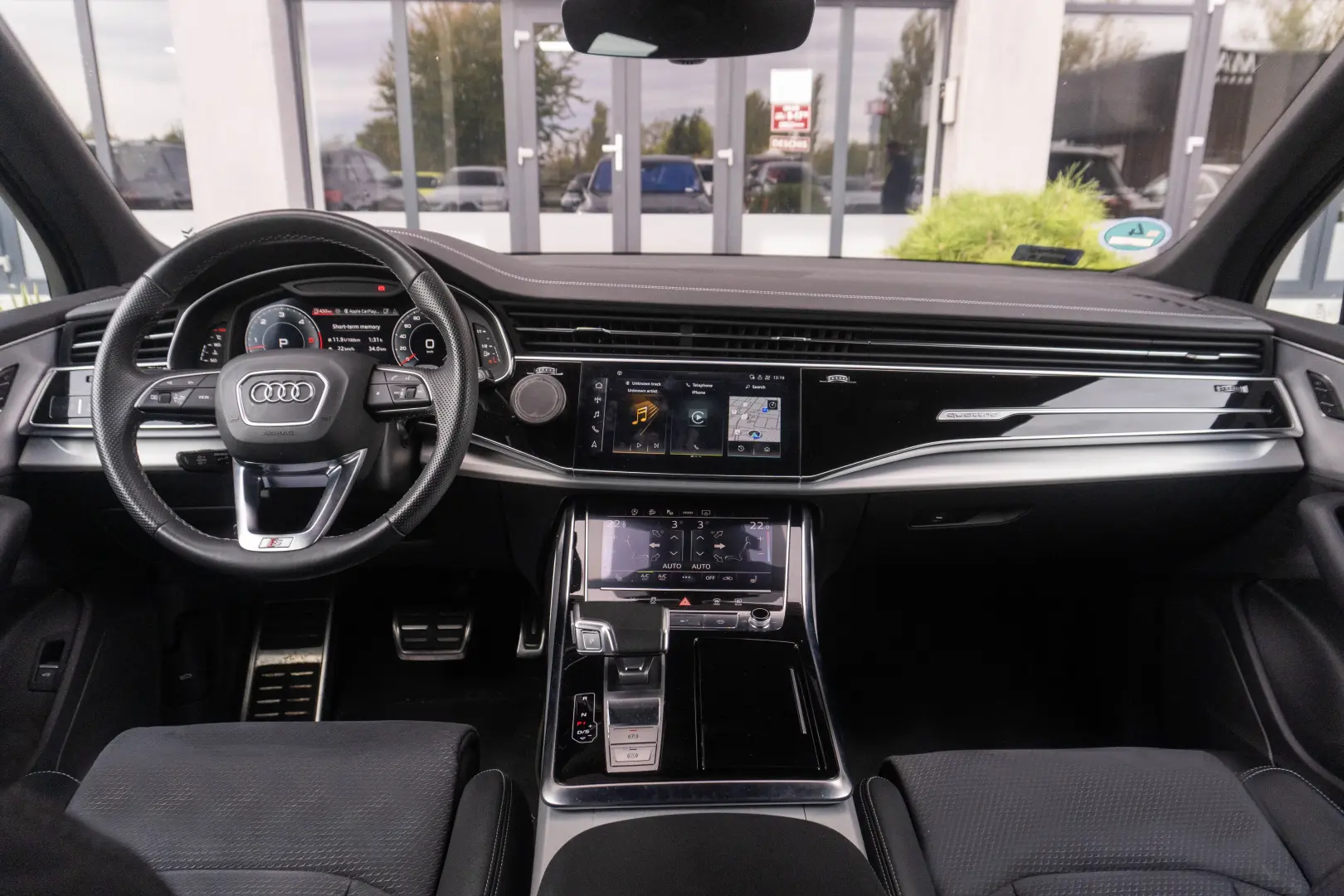 Audi Q7 50 TDI S line 7 locuri Matrix AIR Garantie