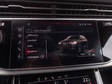 Audi Q7 50 TDI S line 7 locuri Matrix AIR Garantie