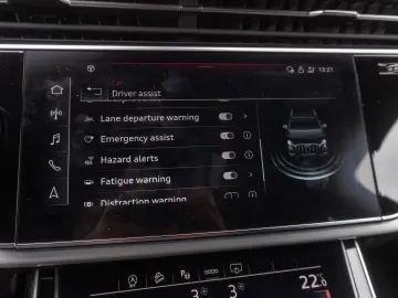 Audi Q7 50 TDI S line 7 locuri Matrix AIR Garantie