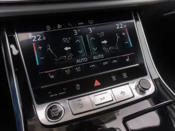 Audi Q7 50 TDI S line 7 locuri Matrix AIR Garantie