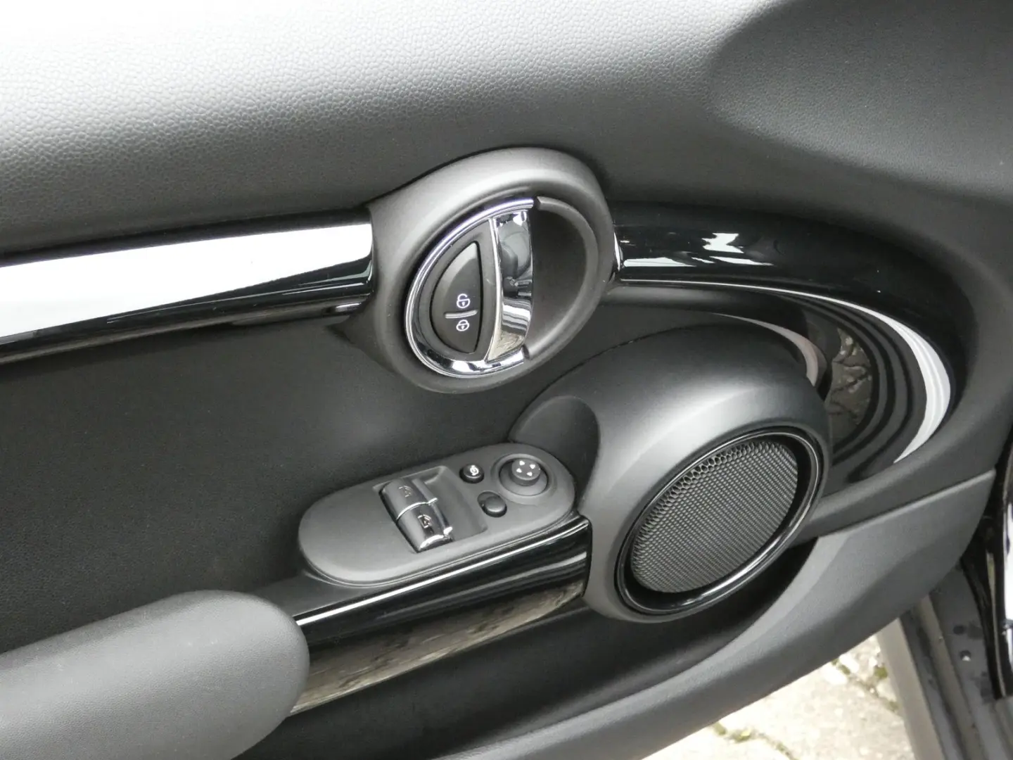 Cooper SE Hatch DAB LED Pano.Dach RFK Navi Shz