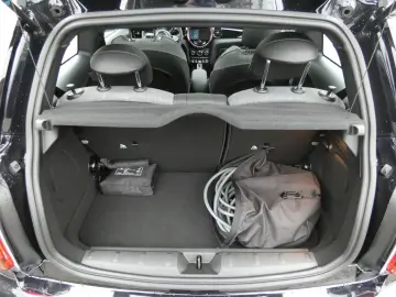 Cooper SE Hatch DAB LED Pano.Dach RFK Navi Shz