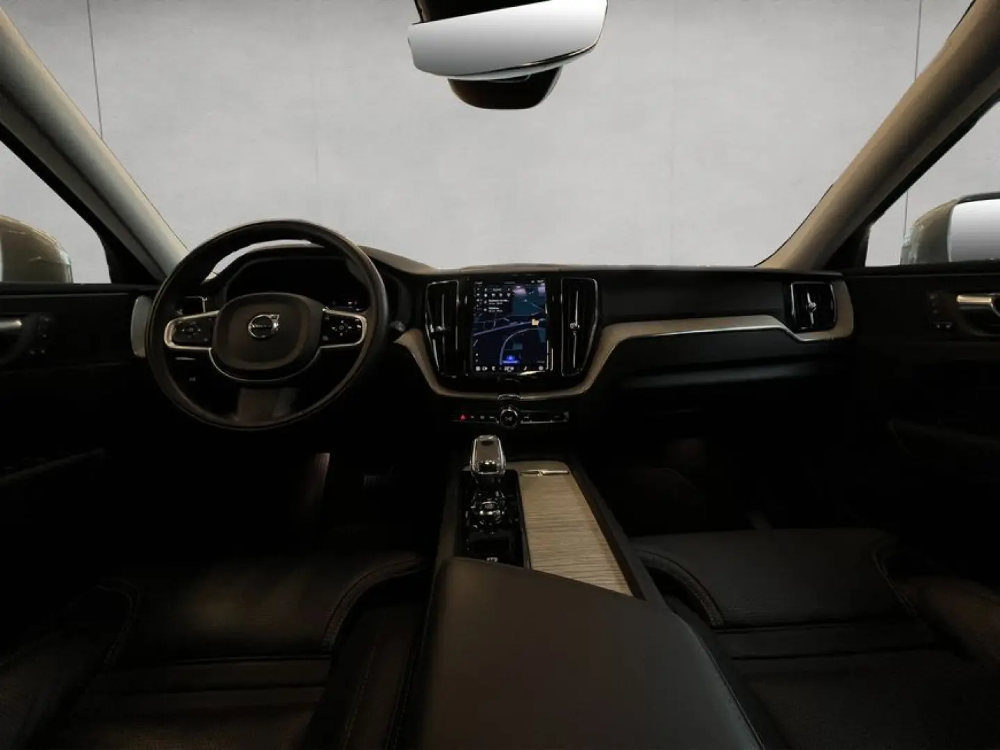 XC60 B4 Inscription Aut Nappaleder perforiert 36