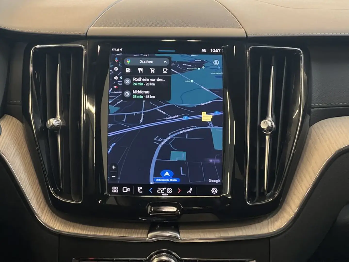 XC60 B4 Inscription Aut Nappaleder perforiert 36