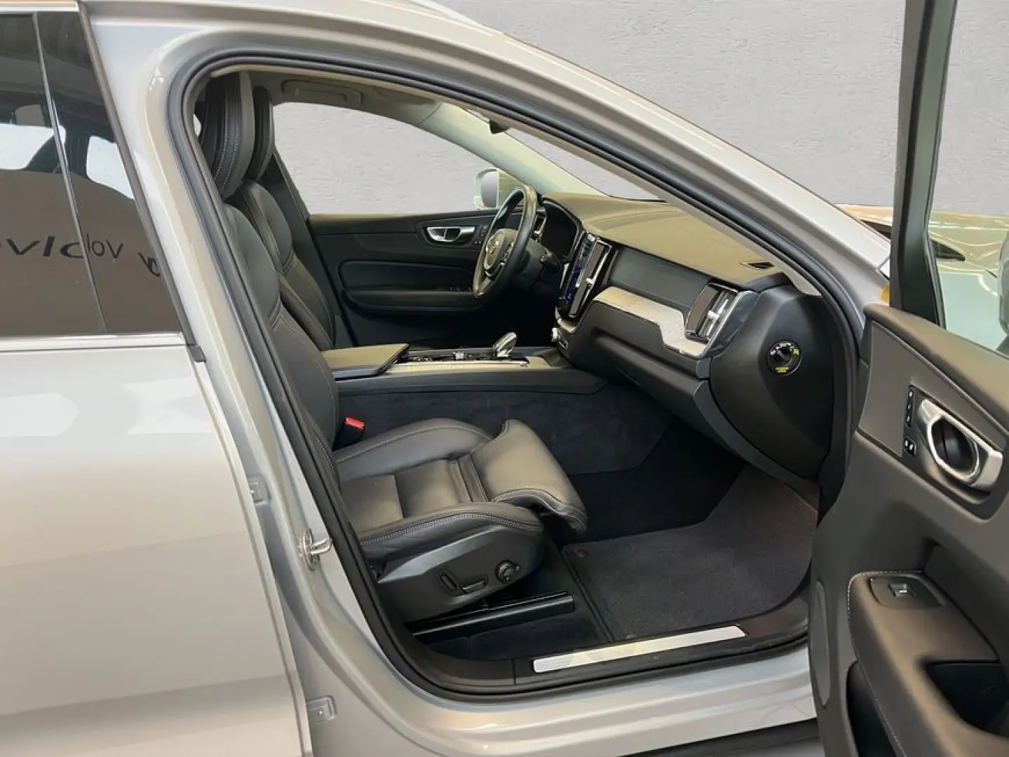 XC60 B4 Inscription Aut Nappaleder perforiert 36