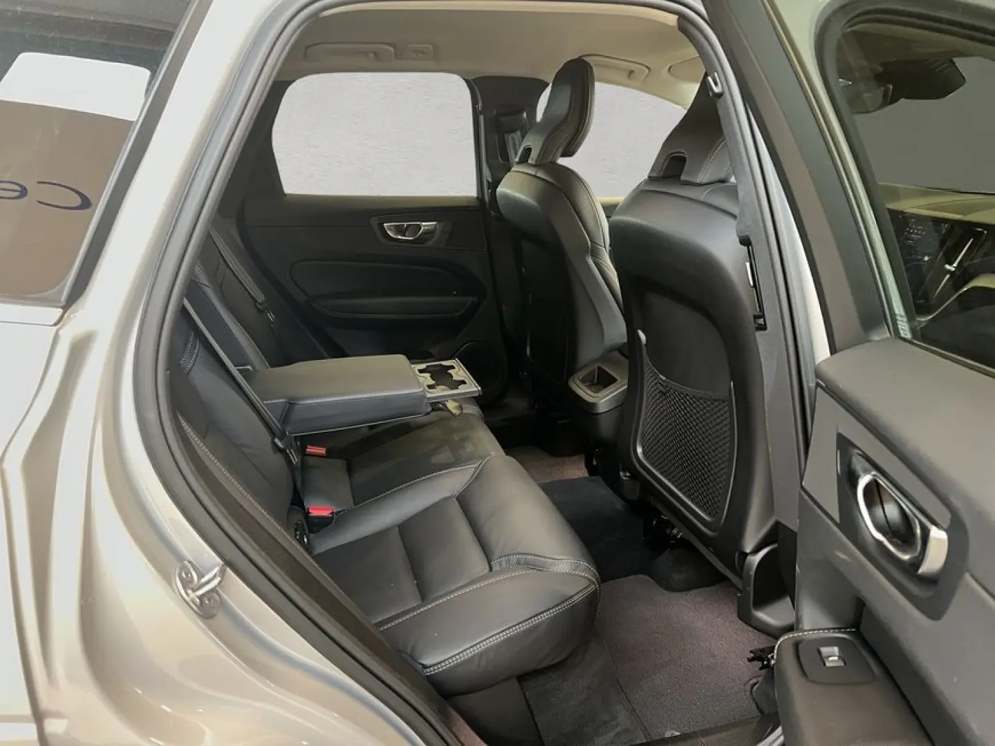 XC60 B4 Inscription Aut Nappaleder perforiert 36