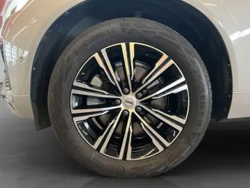 XC60 B4 Inscription Aut Nappaleder perforiert 36