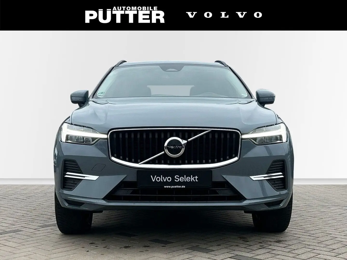 XC60 B4 Diesel FWD Core 19'' Allwetter ACC LED S