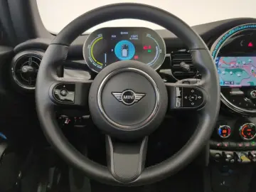 Cooper SE 3-Türer Pano PDC Ambiente SHZ Pano PDC
